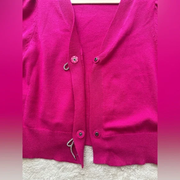 Express V-neck Pink Women’s Sweater with Rhinestone Bows - Picture 4 of 6